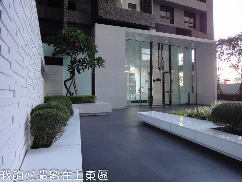 03-中庭往大廳